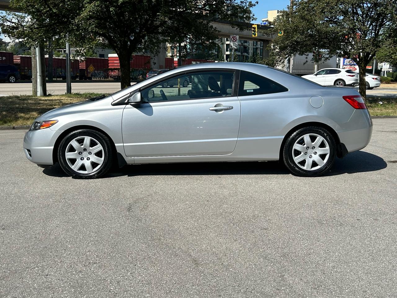 2006 Honda Civic LX - Photo #2