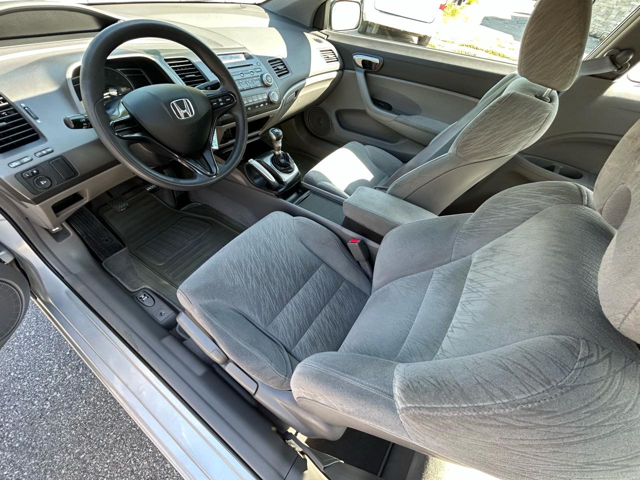 2006 Honda Civic LX - Photo #9