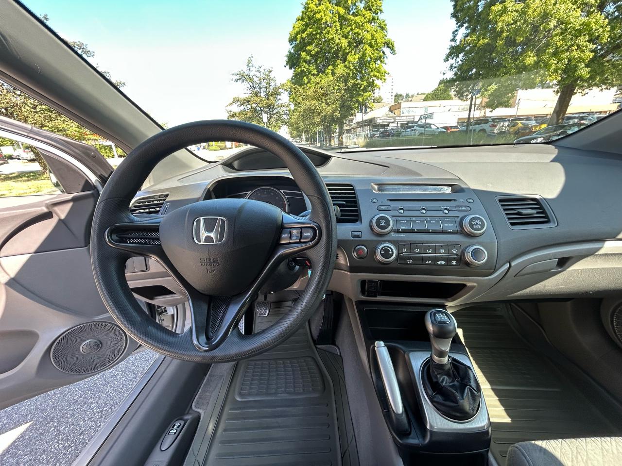 2006 Honda Civic LX - Photo #11