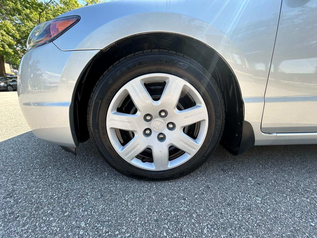 2006 Honda Civic LX - Photo #12