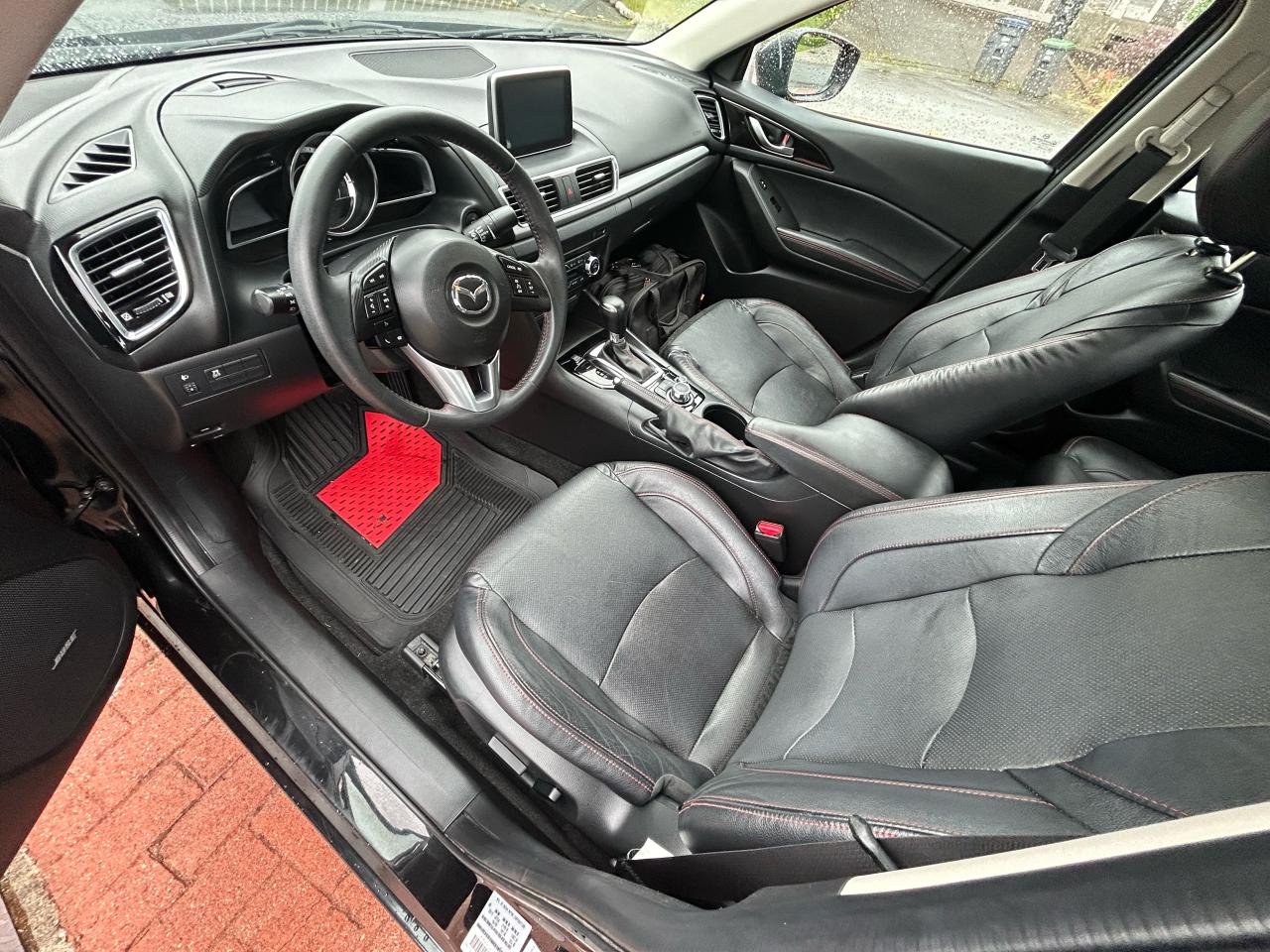 2015 Mazda MAZDA3 GT - Photo #9