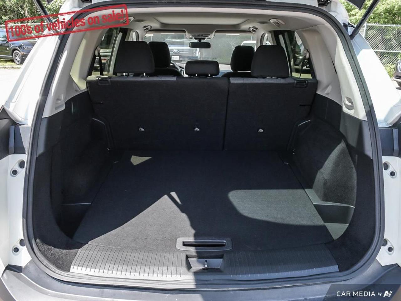 2023 Nissan Rogue SV MOONROOF