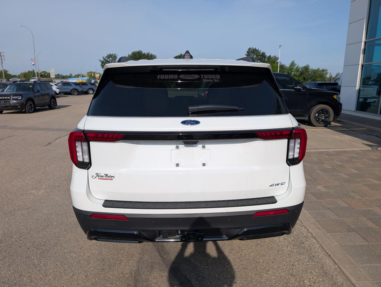 2025 Ford Explorer ST-Line Photo5