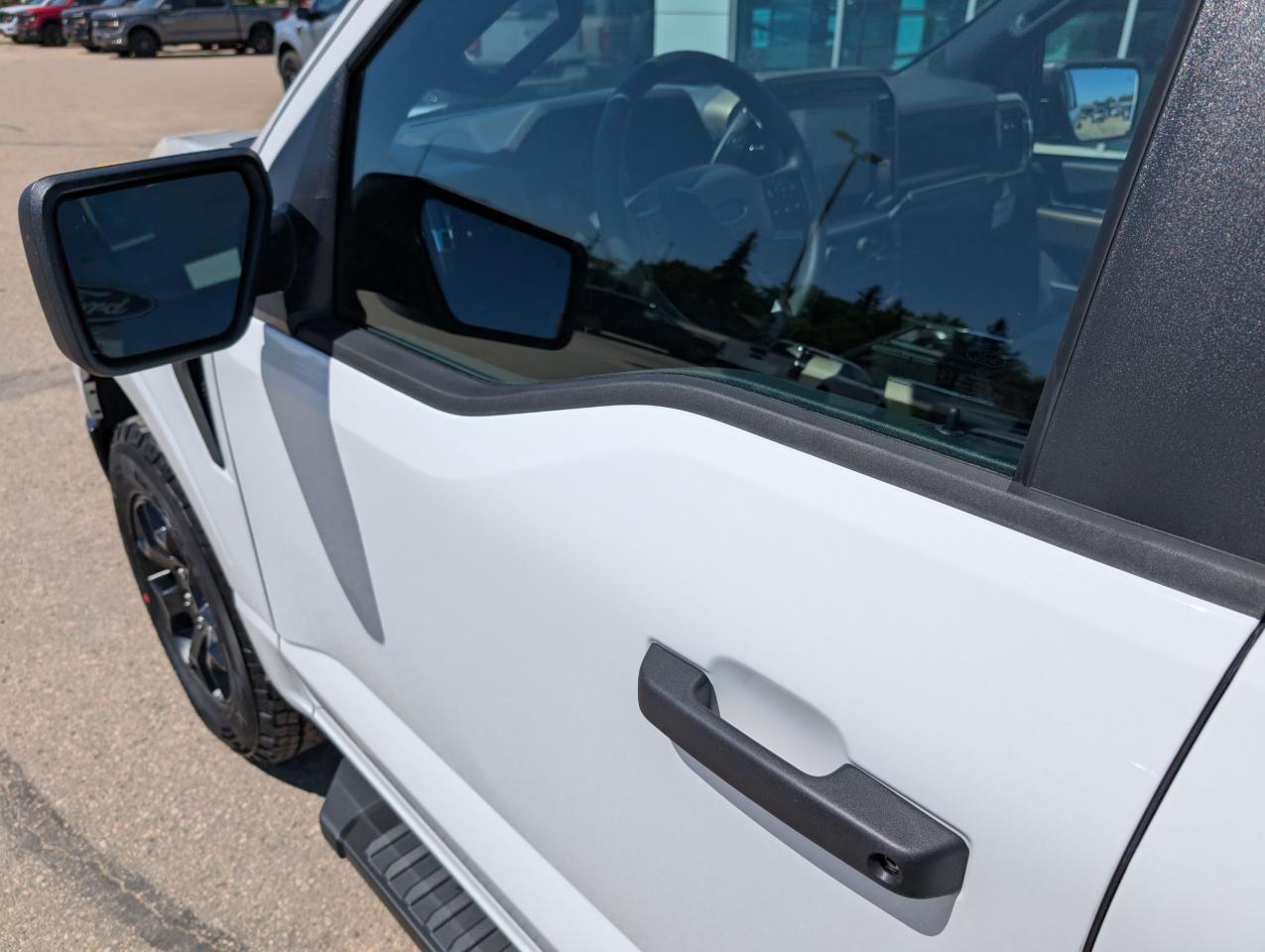 2025 Ford F-150 STX Photo5