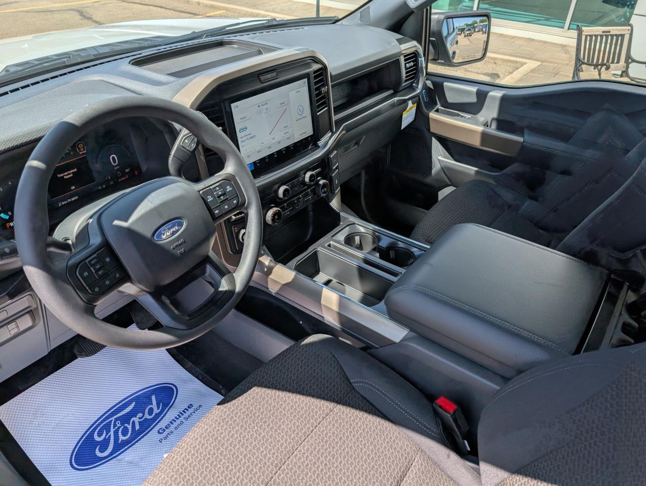 2025 Ford F-150 STX Photo5