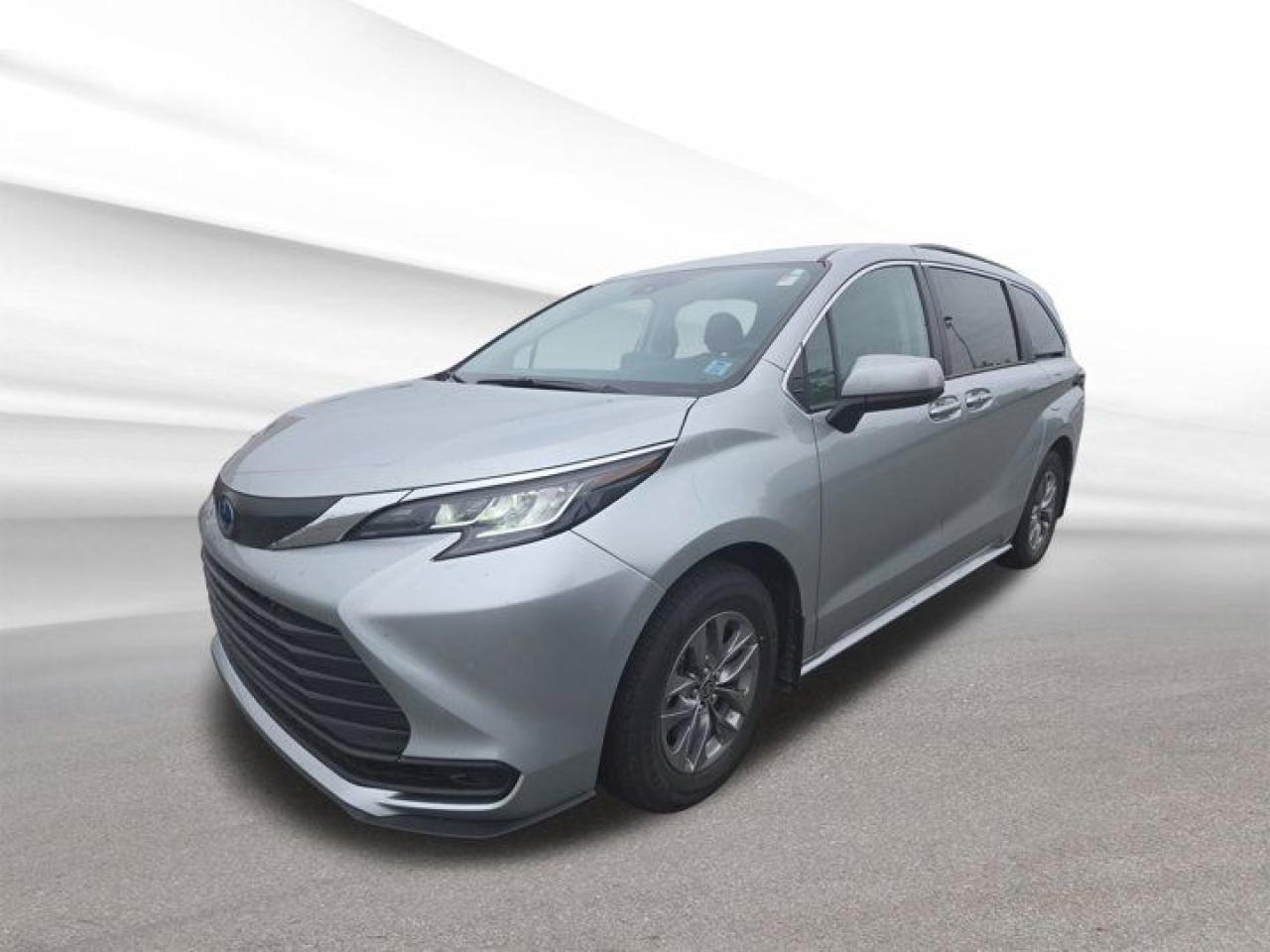 Used 2023 Toyota Sienna LE for sale in Halifax, NS