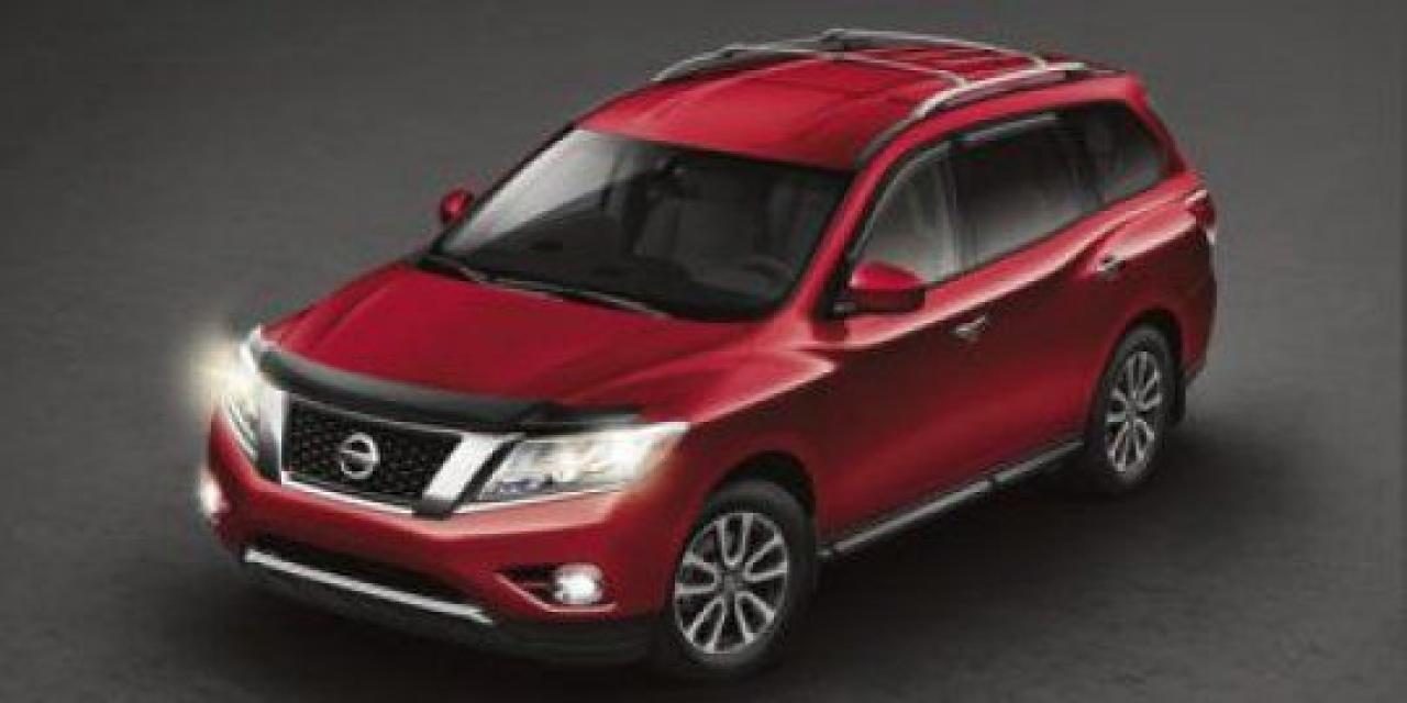 Used 2015 Nissan Pathfinder S 4WD for sale in Edmonton, AB