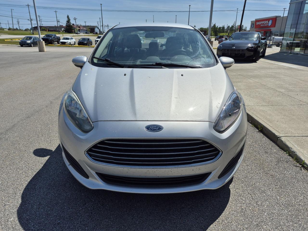 2014 Ford Fiesta SE Photo16