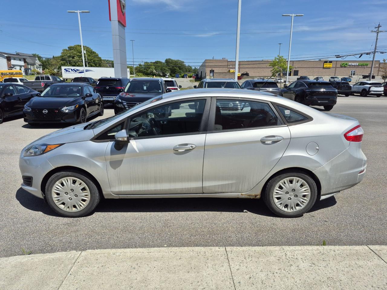 2014 Ford Fiesta SE Photo17