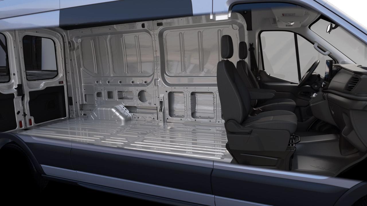 2025 Ford Transit 350 XL Photo7