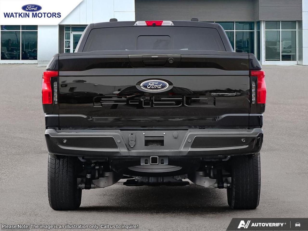 2025 Ford F-150 Lightning Flash Photo4