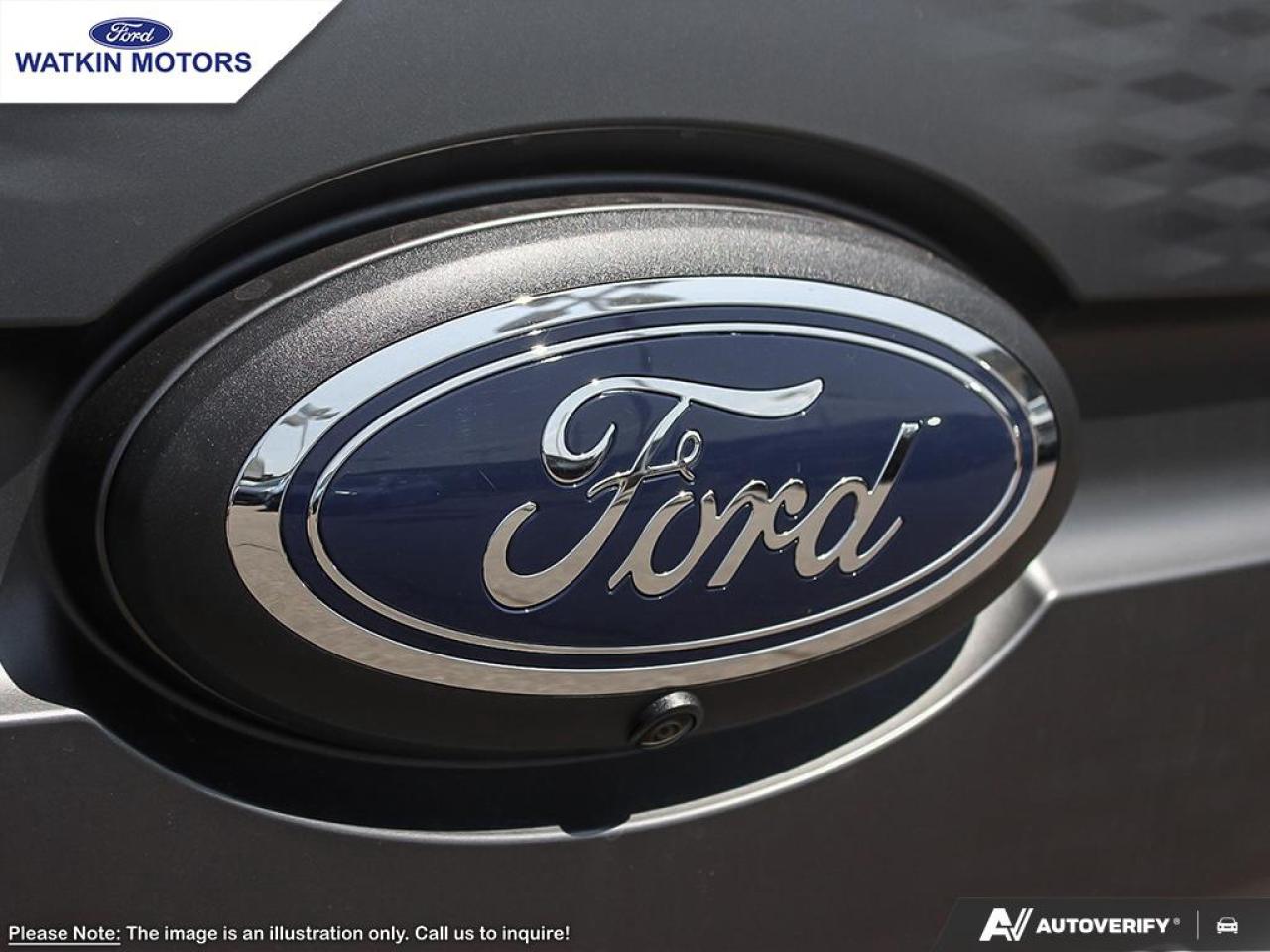 2025 Ford F-150 Lightning Flash Photo7