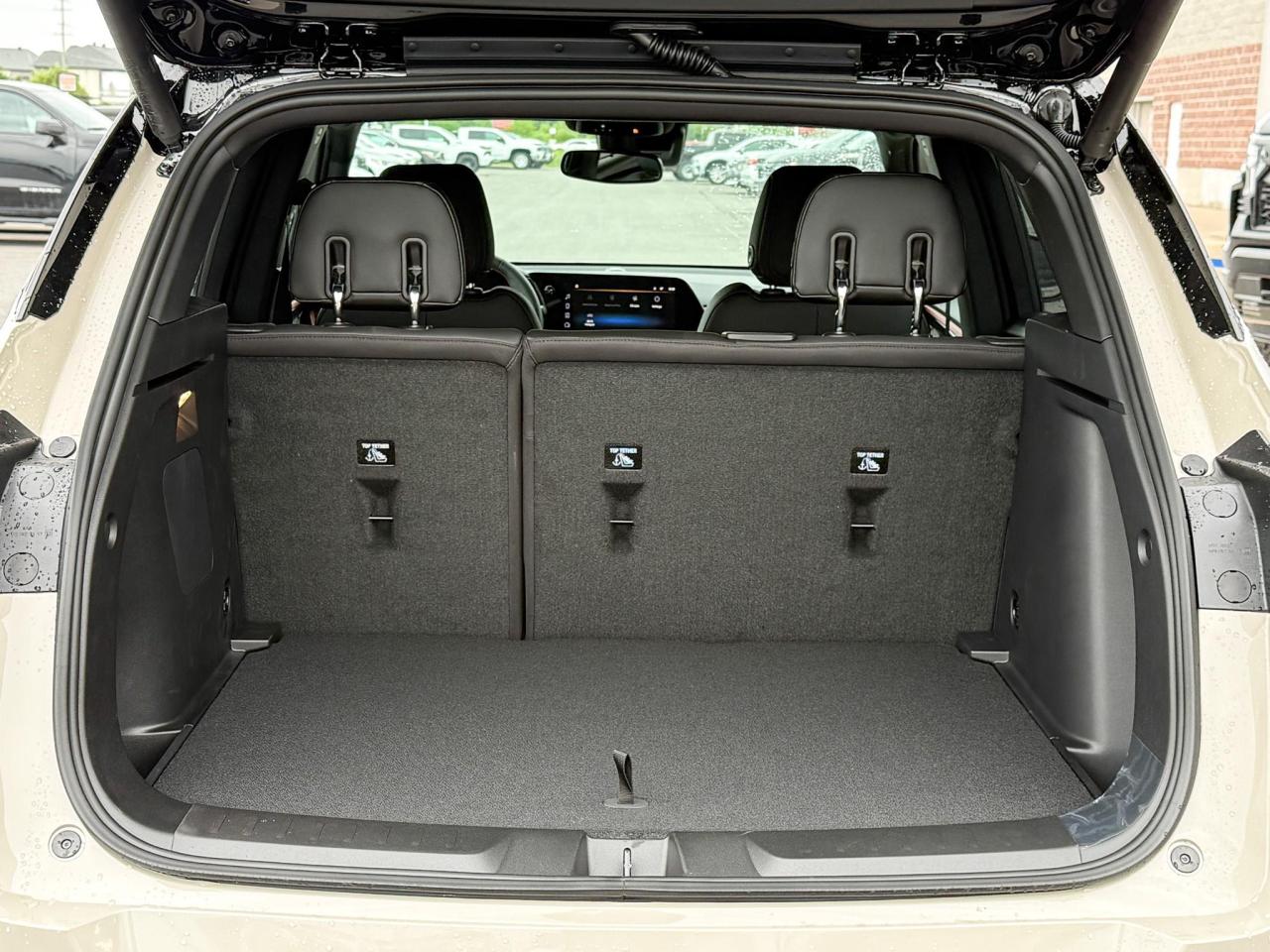 2026 Chevrolet TrailBlazer RS 1.3L 3 CYL WITH REMOTE START/ENTRY, HEATED SEATS, HEATED STEERING WHEEL, HD REAR VISION CAMERA, APPL Photo4