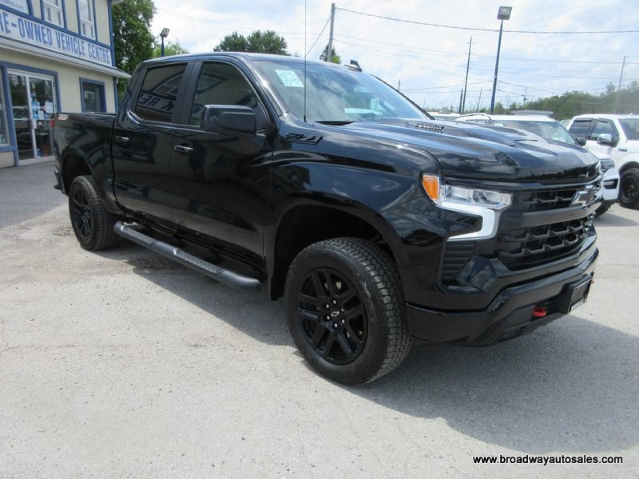2024 Chevrolet Silverado 1500 LIKE NEW TRAIL-BOSS-LT-Z71-MODEL 5 PASSENGER 3.0L - DURAMAX.. 4X4.. CREW-CAB.. SHORTY.. HEATED SEATS & WHEEL.. BACK-UP CAMERA.. BLUETOOTH SYSTEM.. Photo4
