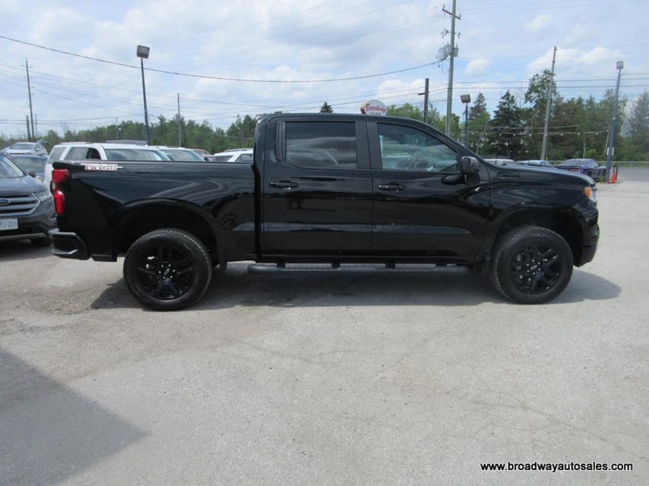 2024 Chevrolet Silverado 1500 LIKE NEW TRAIL-BOSS-LT-Z71-MODEL 5 PASSENGER 3.0L - DURAMAX.. 4X4.. CREW-CAB.. SHORTY.. HEATED SEATS & WHEEL.. BACK-UP CAMERA.. BLUETOOTH SYSTEM.. Photo