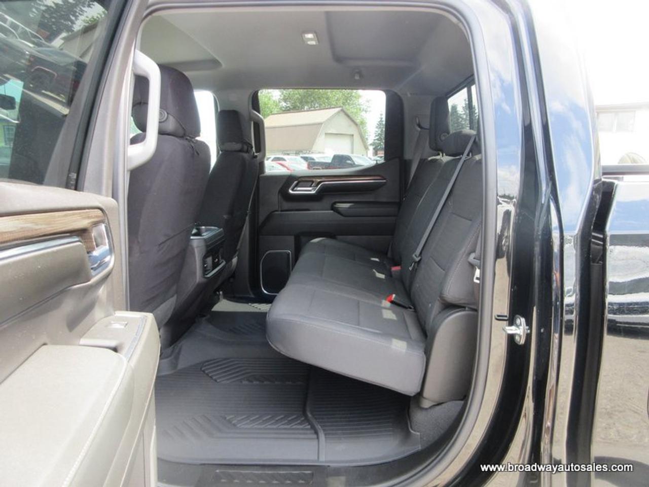 2024 Chevrolet Silverado 1500 LIKE NEW TRAIL-BOSS-LT-Z71-MODEL 5 PASSENGER 3.0L - DURAMAX.. 4X4.. CREW-CAB.. SHORTY.. HEATED SEATS & WHEEL.. BACK-UP CAMERA.. BLUETOOTH SYSTEM.. Photo