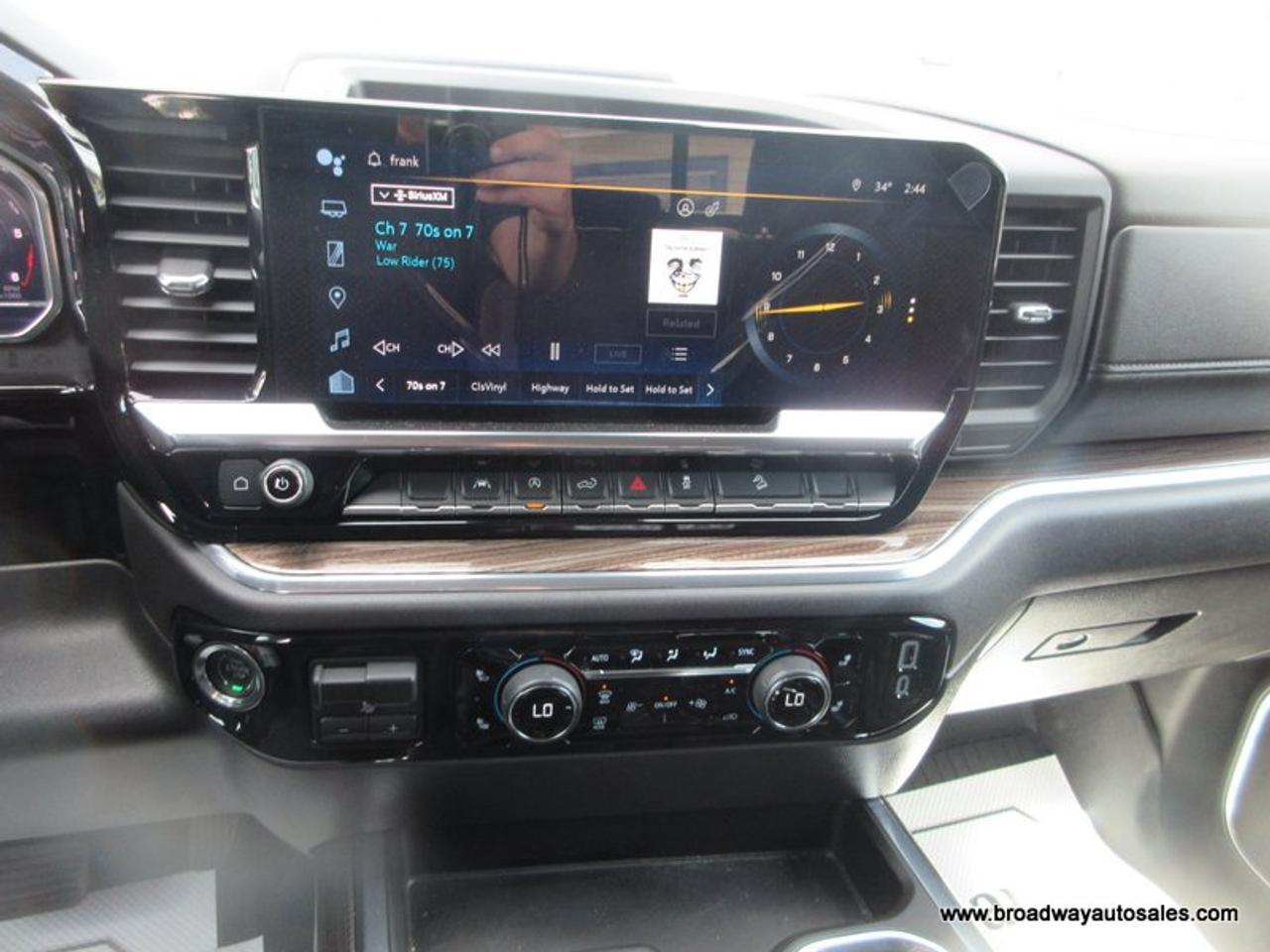 2024 Chevrolet Silverado 1500 LIKE NEW TRAIL-BOSS-LT-Z71-MODEL 5 PASSENGER 3.0L - DURAMAX.. 4X4.. CREW-CAB.. SHORTY.. HEATED SEATS & WHEEL.. BACK-UP CAMERA.. BLUETOOTH SYSTEM.. Photo