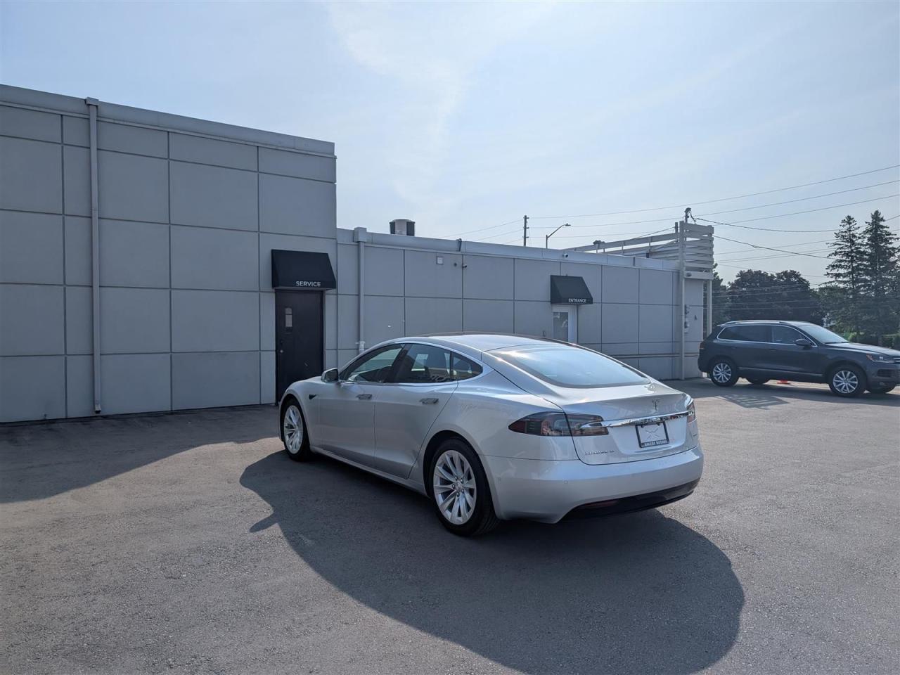 2017 Tesla Model S 75D - AWD
