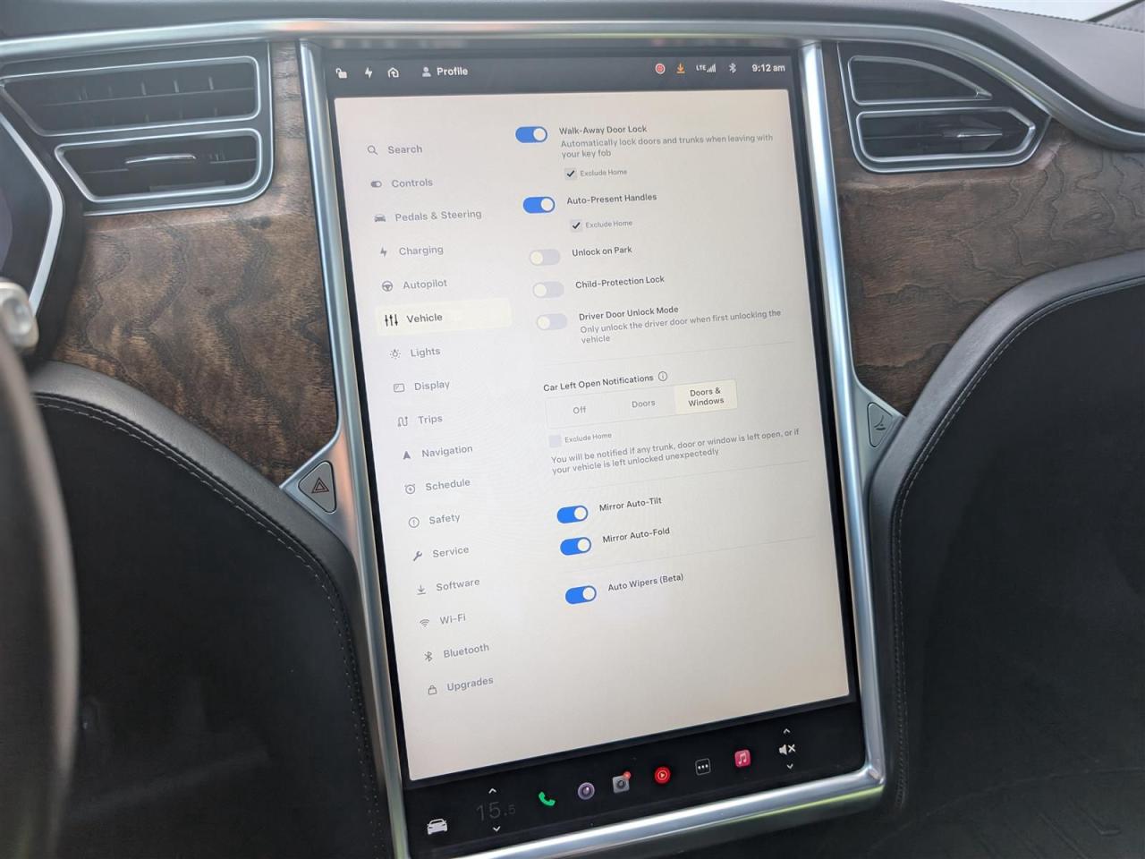 2017 Tesla Model S 75D - AWD