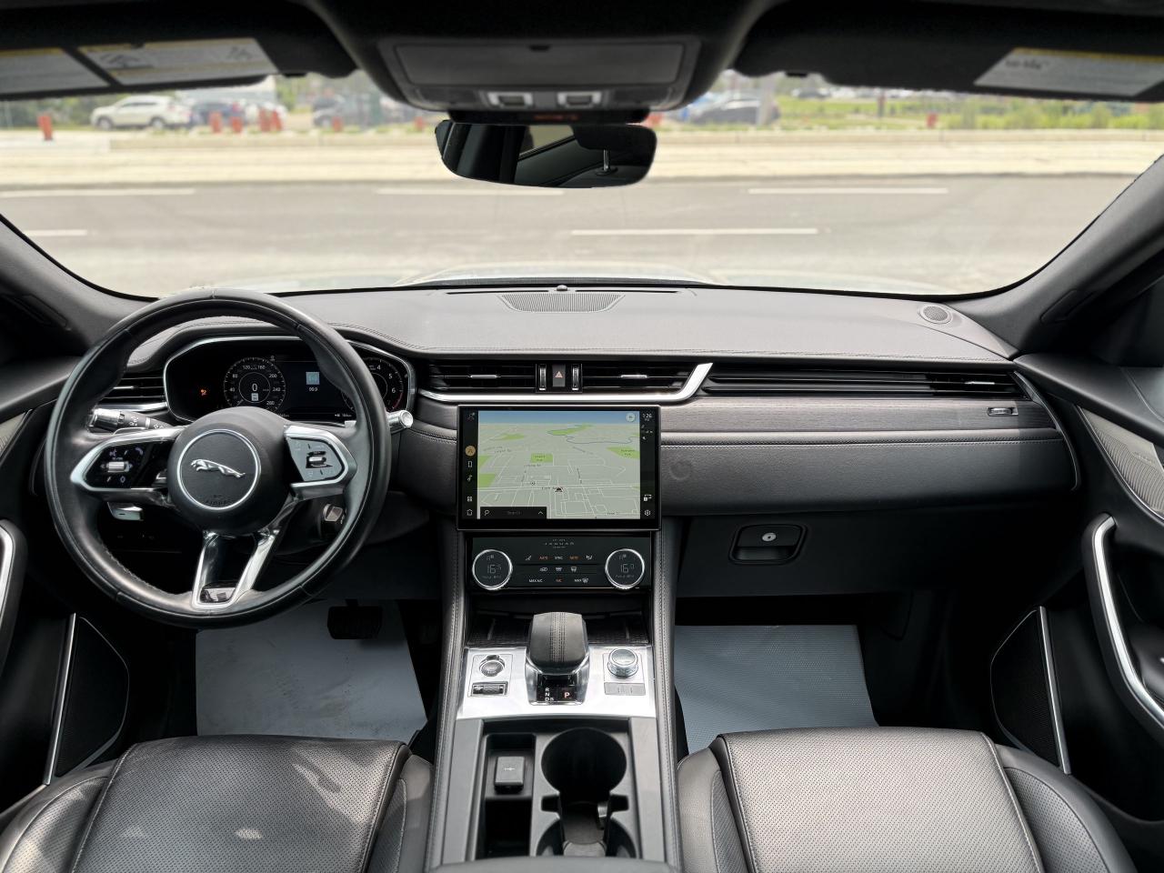 2021 Jaguar F-PACE P340S | MERIDIAN | PANO | LOADED - Photo #16