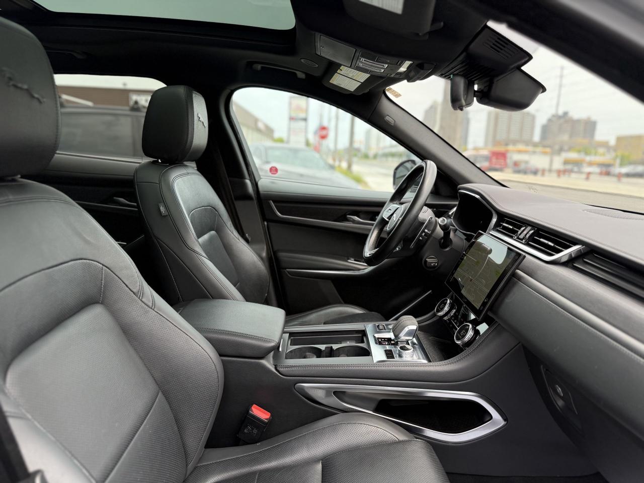 2021 Jaguar F-PACE P340S | MERIDIAN | PANO | LOADED - Photo #28