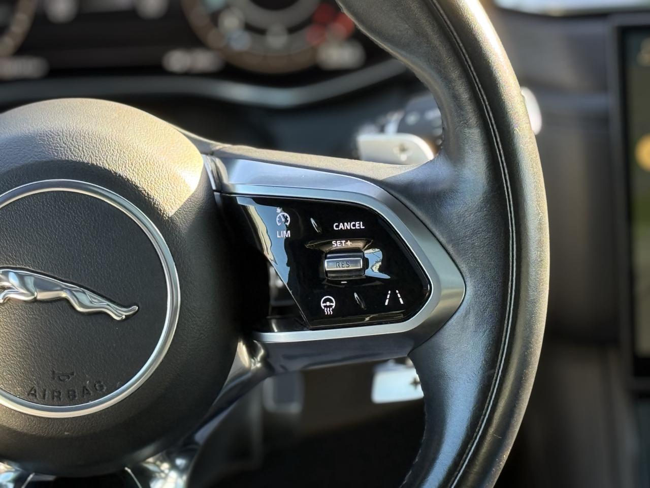 2021 Jaguar F-PACE P340S | MERIDIAN | PANO | LOADED Photo