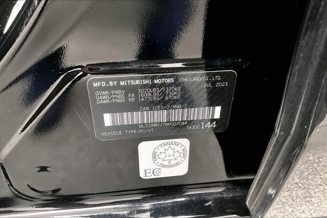 12652563
