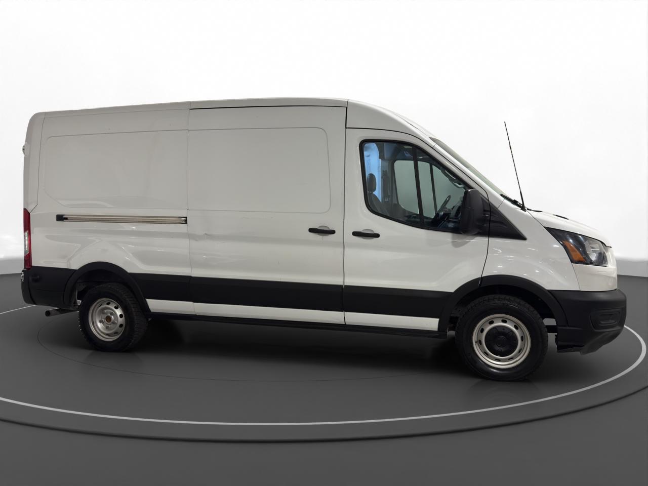 2020 Ford Transit Cargo Van 250 Van Med. Roof w/Sliding Pass. 130-in. WB - Photo #4