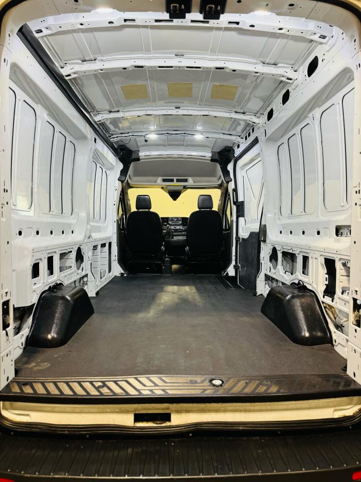 2020 Ford Transit Cargo Van 250 Van Med. Roof w/Sliding Pass. 130-in. WB - Photo #18