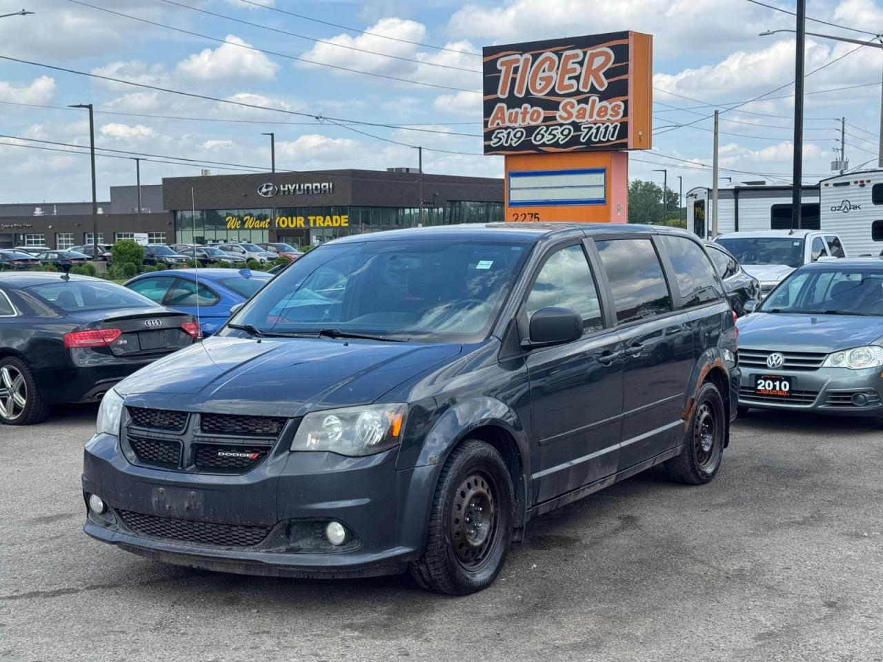 Used 2014 Dodge Grand Caravan SXT for sale in London, ON