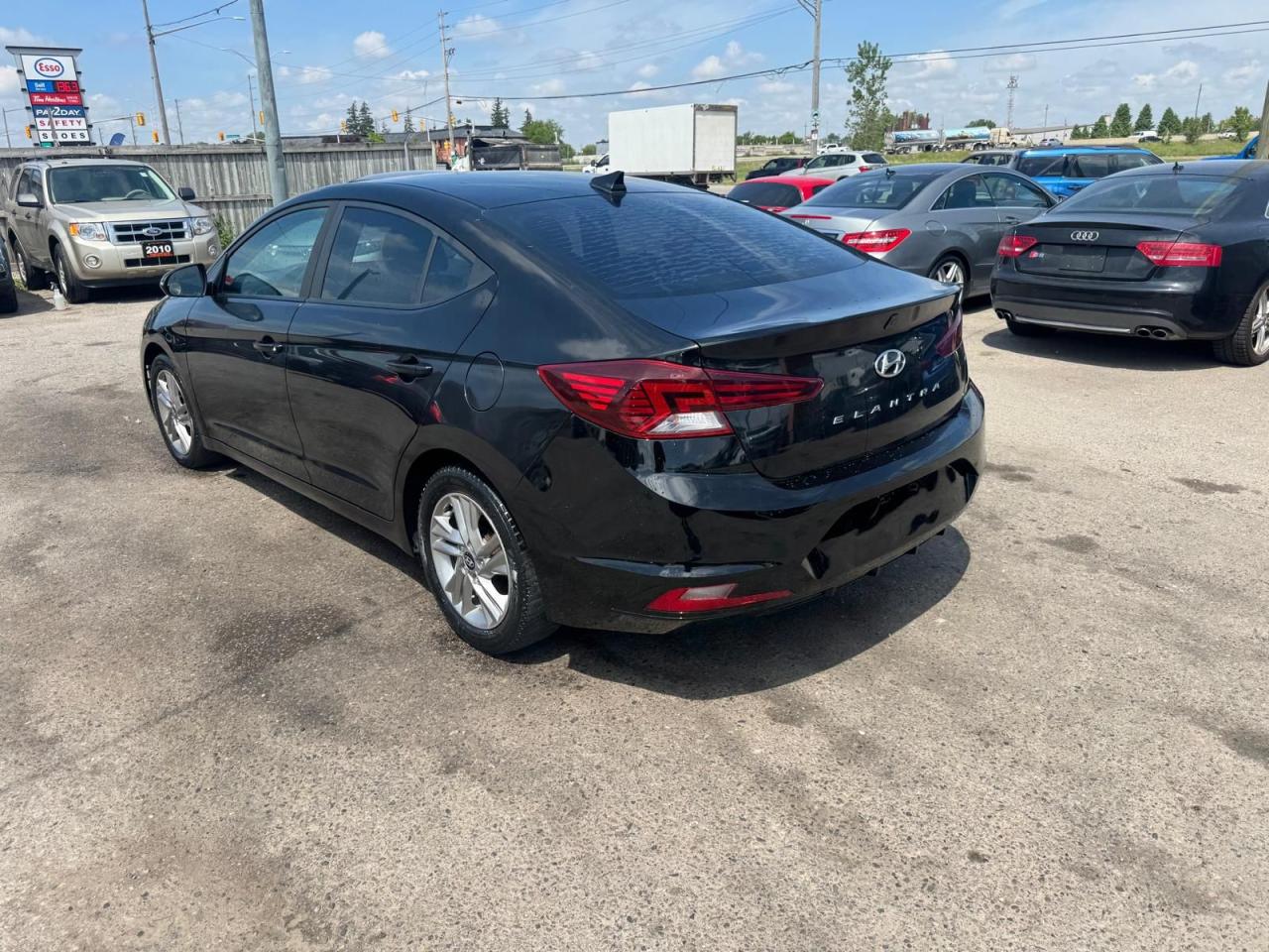 2019 Hyundai Elantra Preferred, HEATED SEATS, ONLY 148KMS, CERTIFIED - Photo #3
