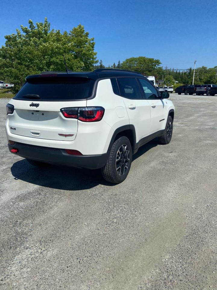 2021 Jeep Compass Trailhawk Elite Photo4