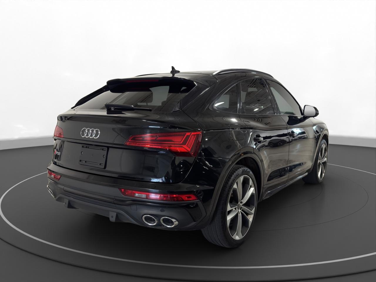 2021 Audi SQ5 Technik | SPORTBACK | RED INTERIOR - Photo #6