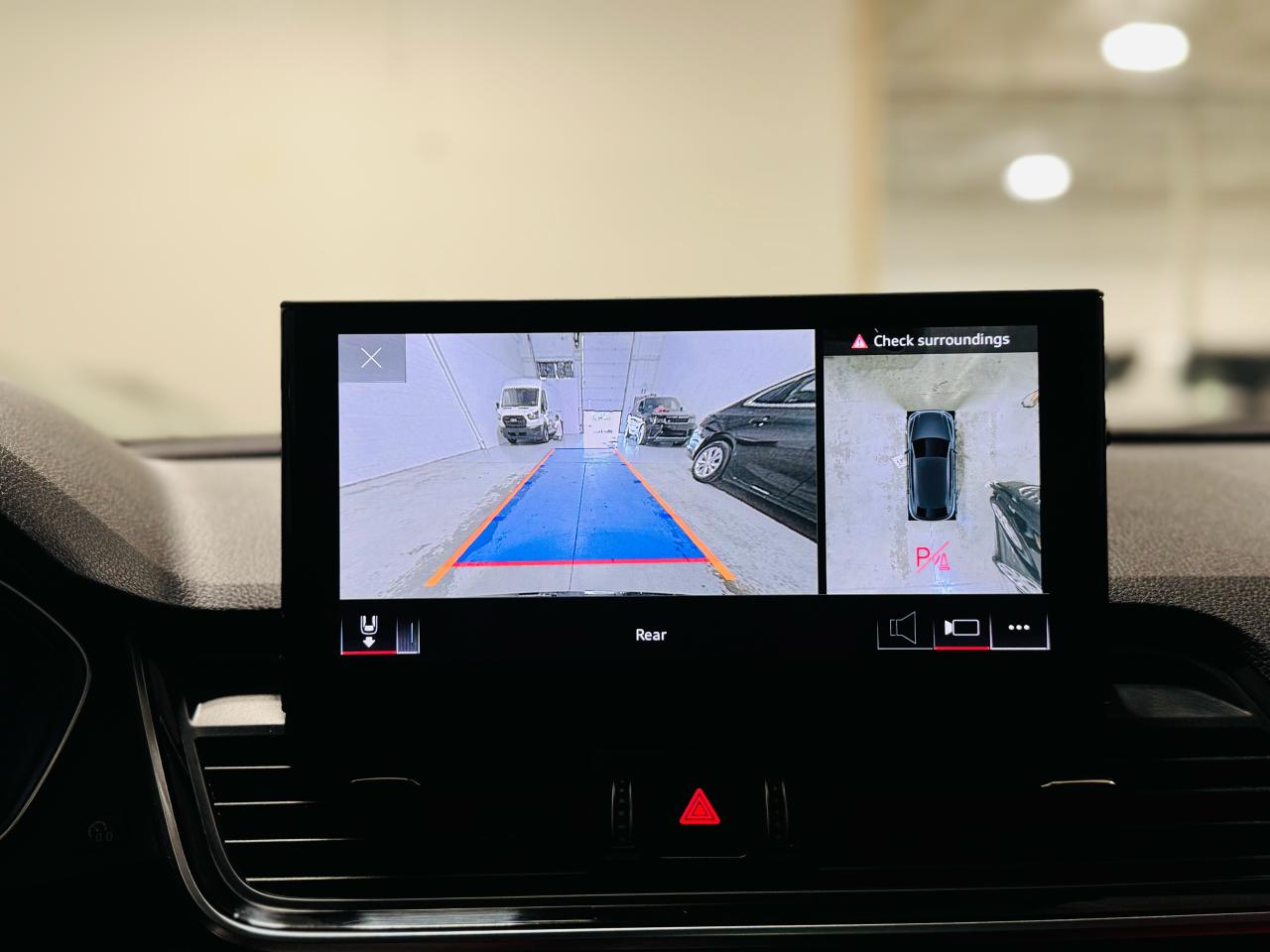 2021 Audi SQ5 Technik | SPORTBACK | RED INTERIOR - Photo #14