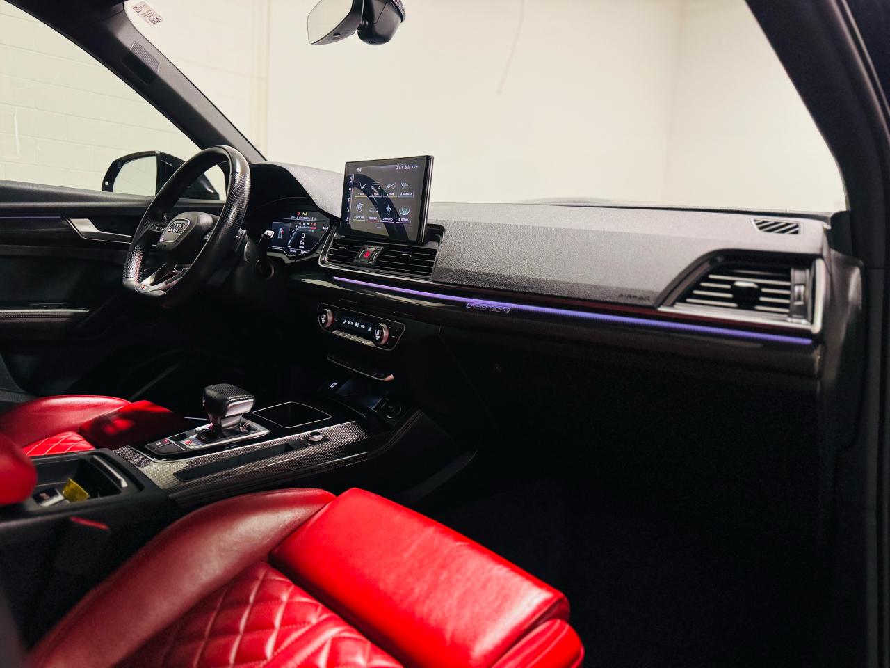 2021 Audi SQ5 Technik | SPORTBACK | RED INTERIOR - Photo #29