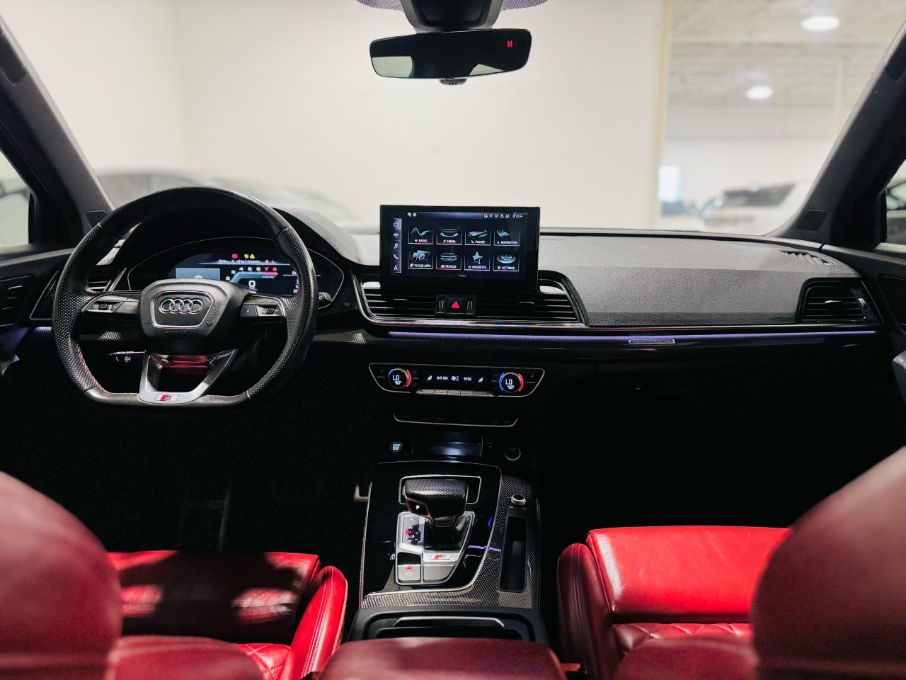 2021 Audi SQ5 Technik | SPORTBACK | RED INTERIOR - Photo #25