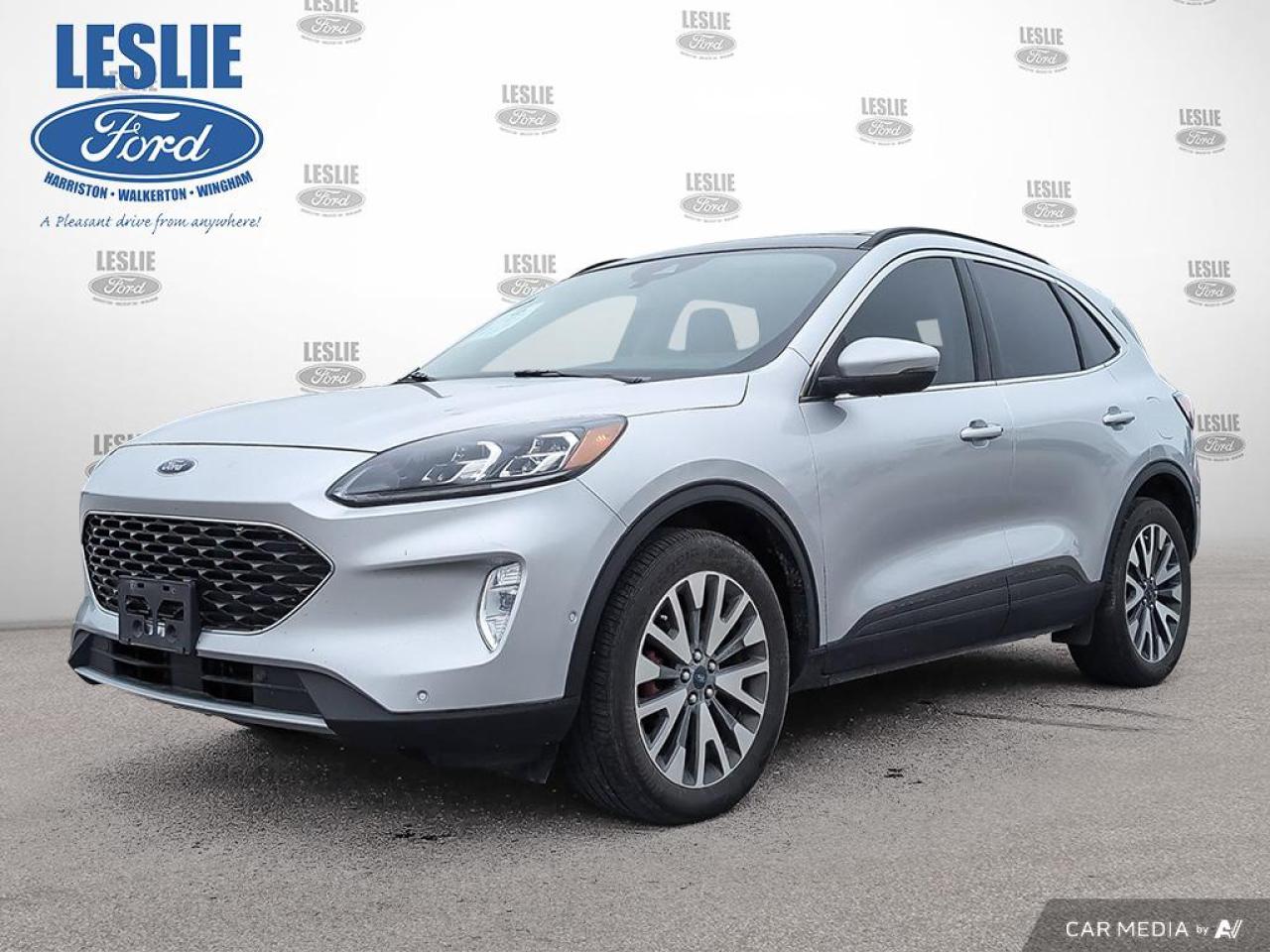 Used 2020 Ford Escape Titanium AWD for sale in Harriston/Walkterton/Wingham, ON