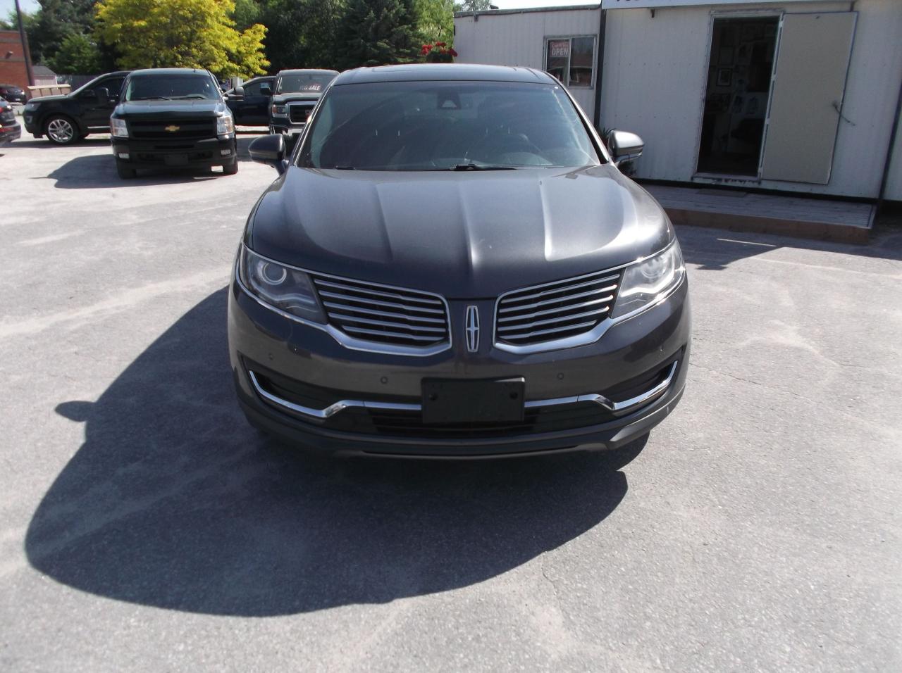 2017 Lincoln MKX AWD - Photo #2