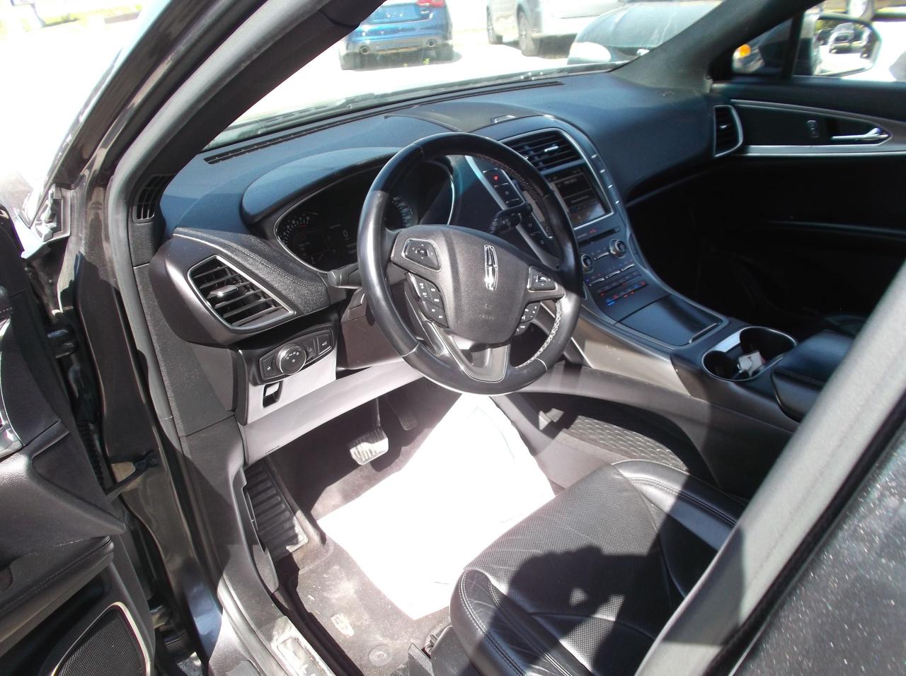 2017 Lincoln MKX AWD - Photo #6
