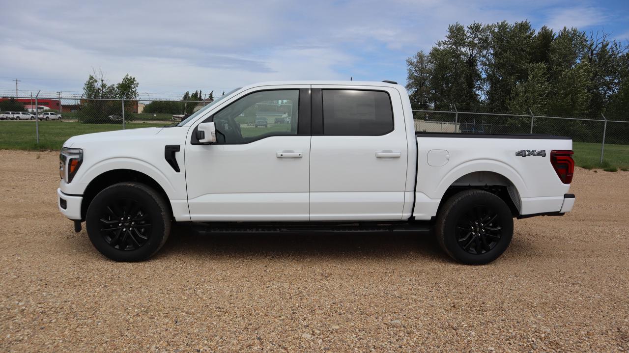 2025 Ford F-150 Lariat Photo