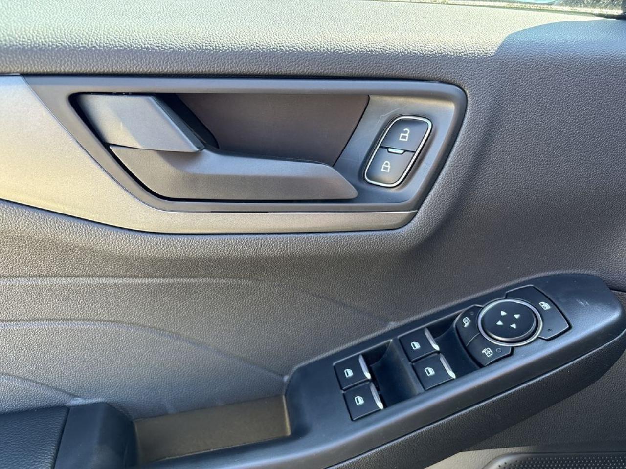 2025 Ford Escape ACTIVE 200A Photo4