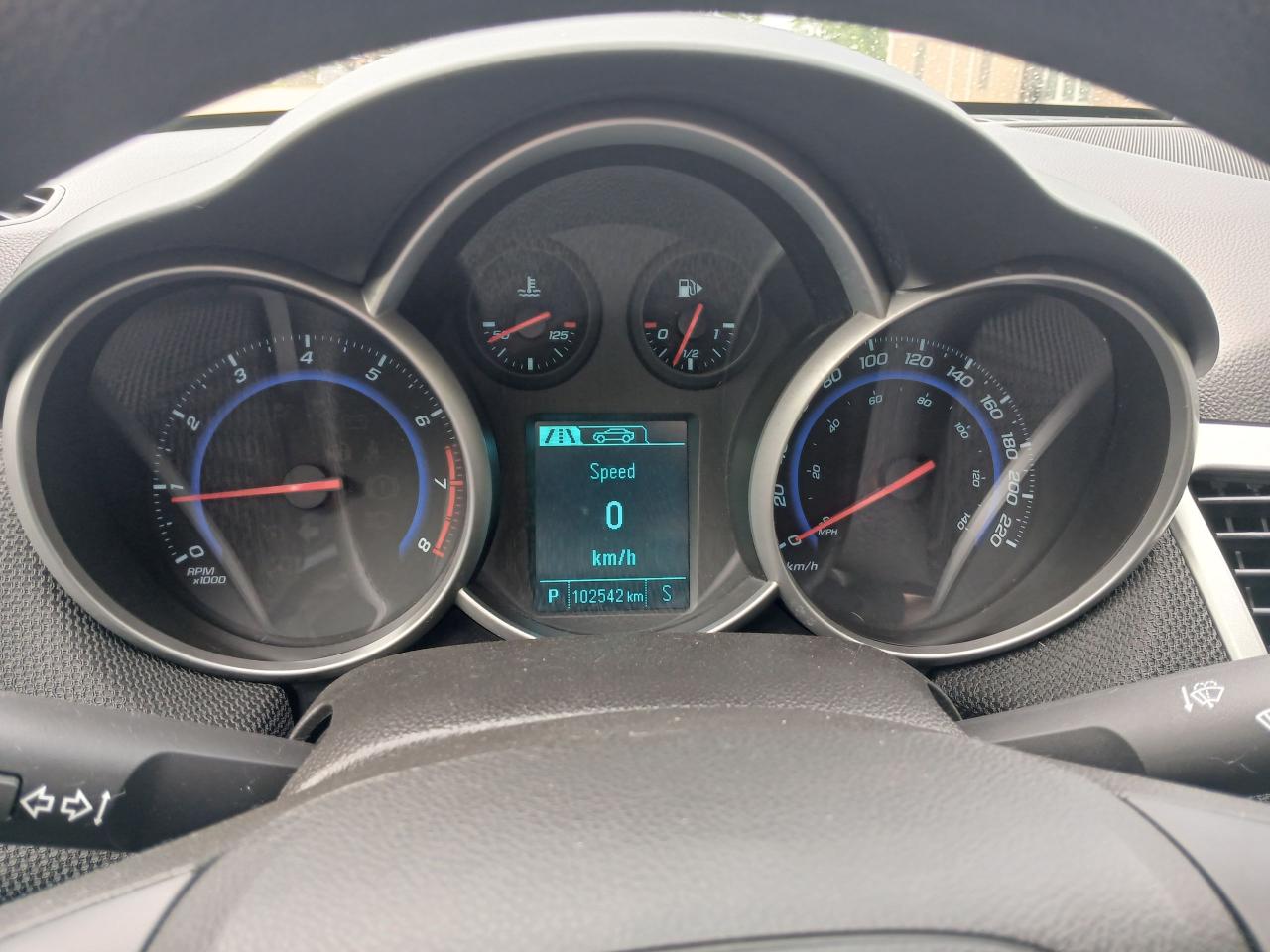 2015 Chevrolet Cruze 1LT - Photo #18