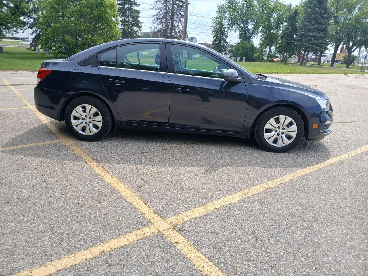 2015 Chevrolet Cruze 1LT - Photo #4