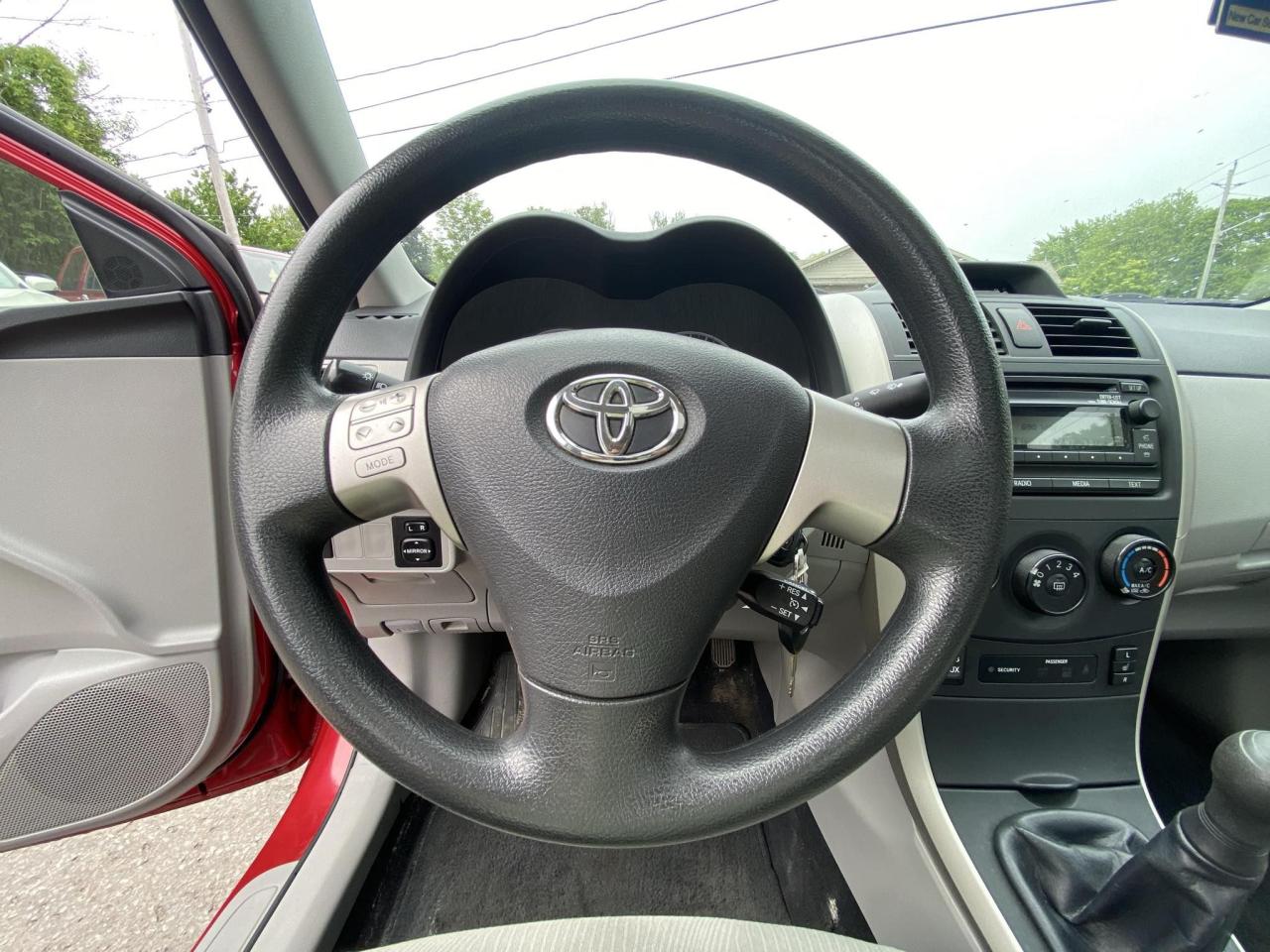 2013 Toyota Corolla CE - Photo #9