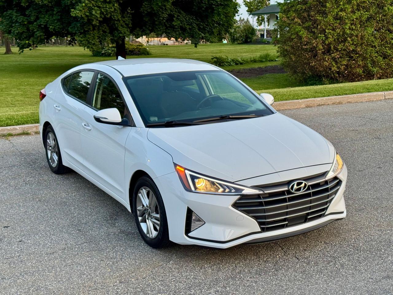 2019 Hyundai Elantra Preferred - Photo #2