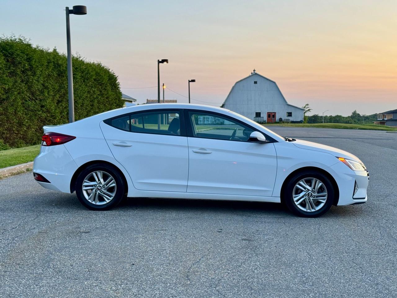 2019 Hyundai Elantra Preferred - Photo #10