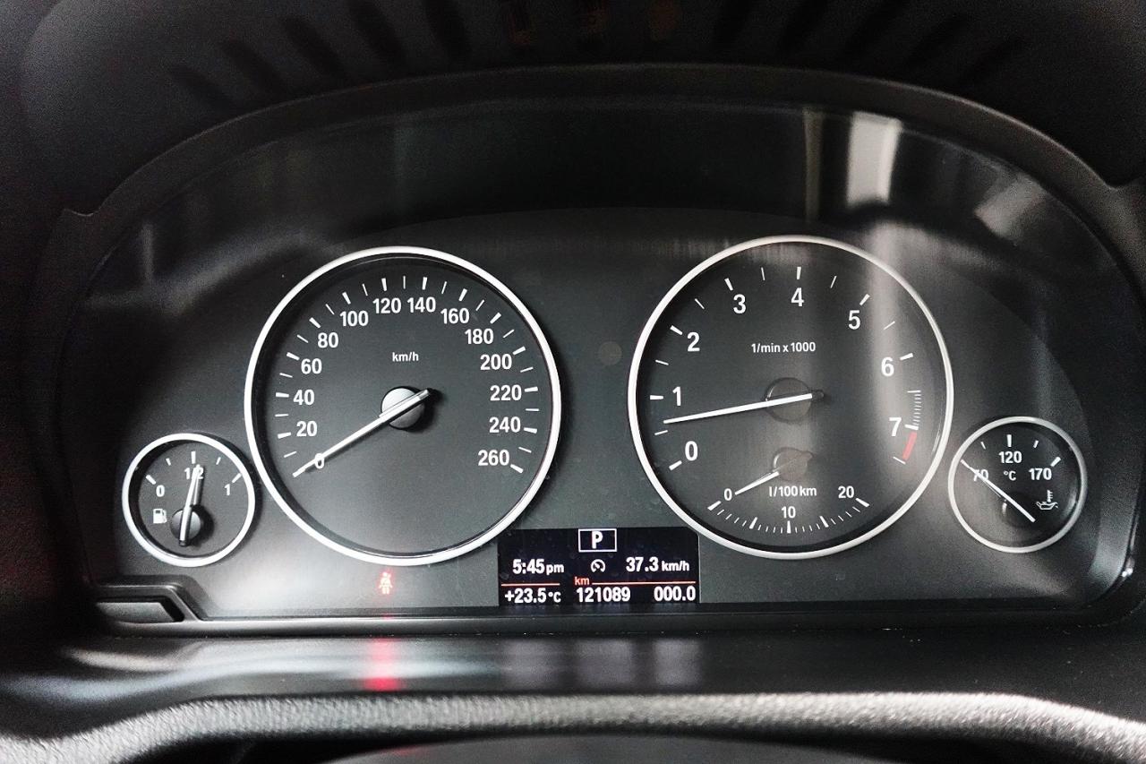 2011 BMW X3 AWD. PANO ROOF. 28i,WELL MAINTAIN,NO ACCIDENT - Photo #31
