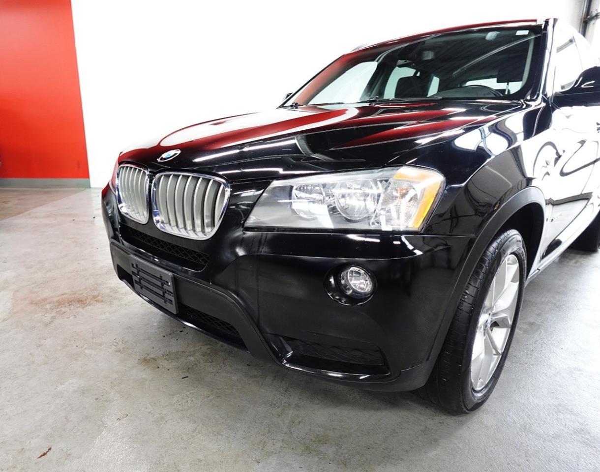 2011 BMW X3 AWD. PANO ROOF. 28i,WELL MAINTAIN,NO ACCIDENT - Photo #13