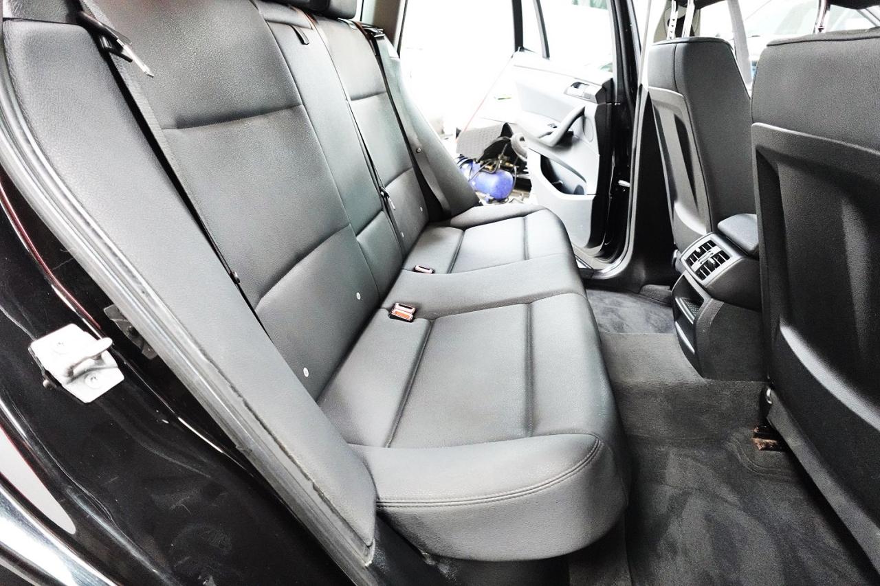2011 BMW X3 AWD. PANO ROOF. 28i,WELL MAINTAIN,NO ACCIDENT - Photo #21