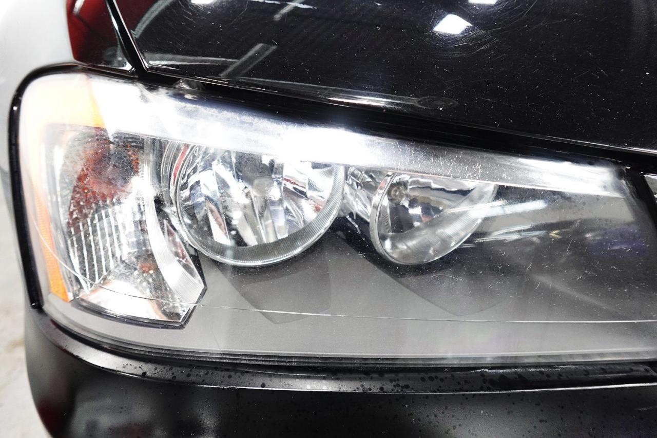 2011 BMW X3 AWD. PANO ROOF. 28i,WELL MAINTAIN,NO ACCIDENT - Photo #11